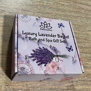 New Relaxcation Luxury Lavender bath and spa gift set